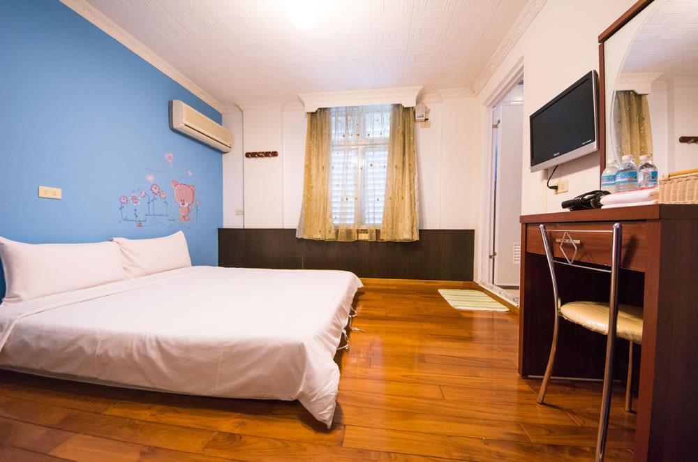 Dog House Bed & Breakfast Taitung ภายนอก รูปภาพ